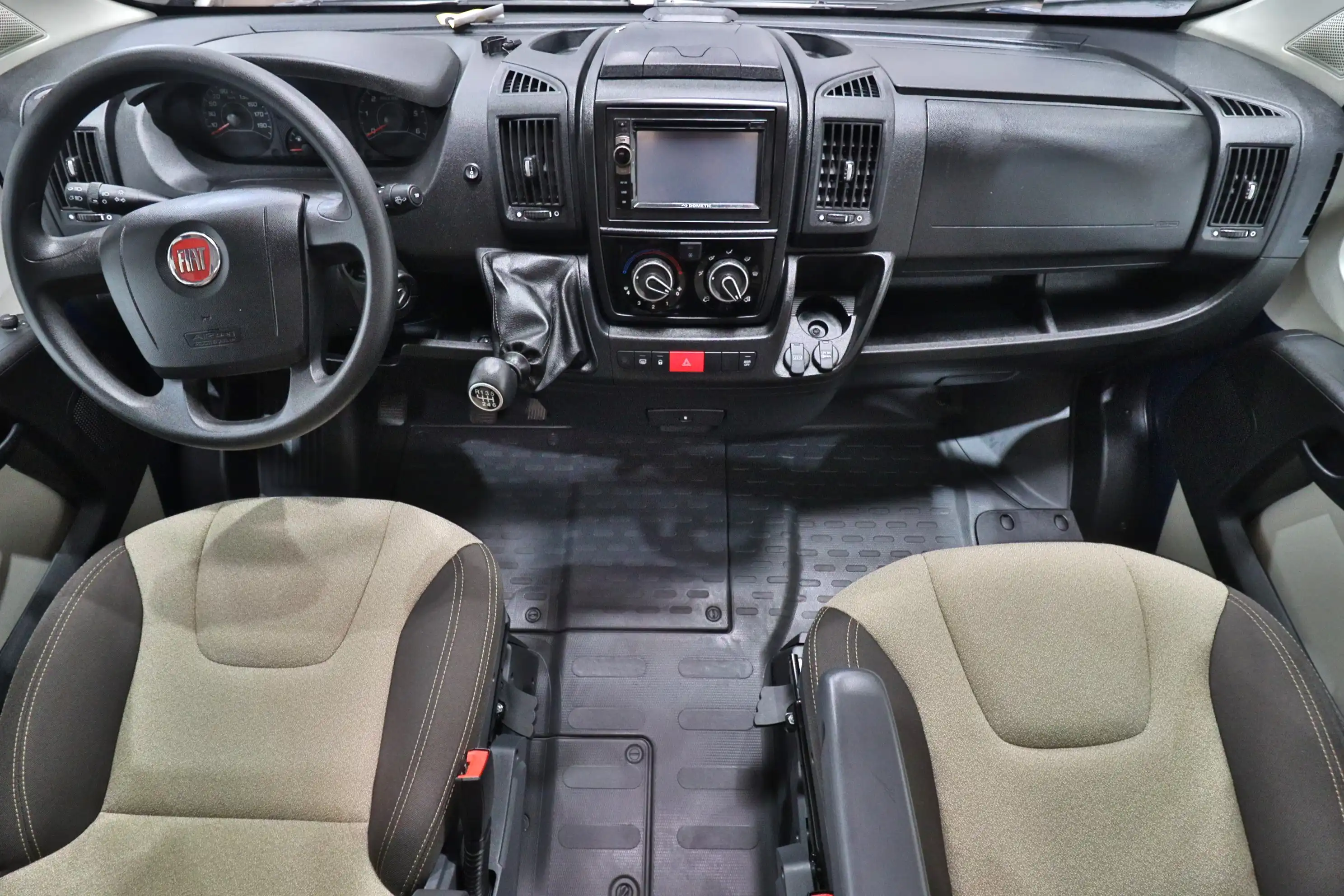 POESSL Roadcar R 600